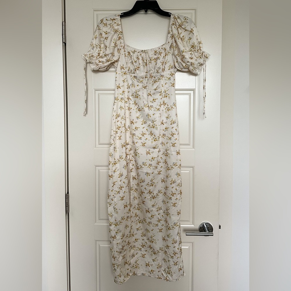 maxi floral dress with ruffled sleeves